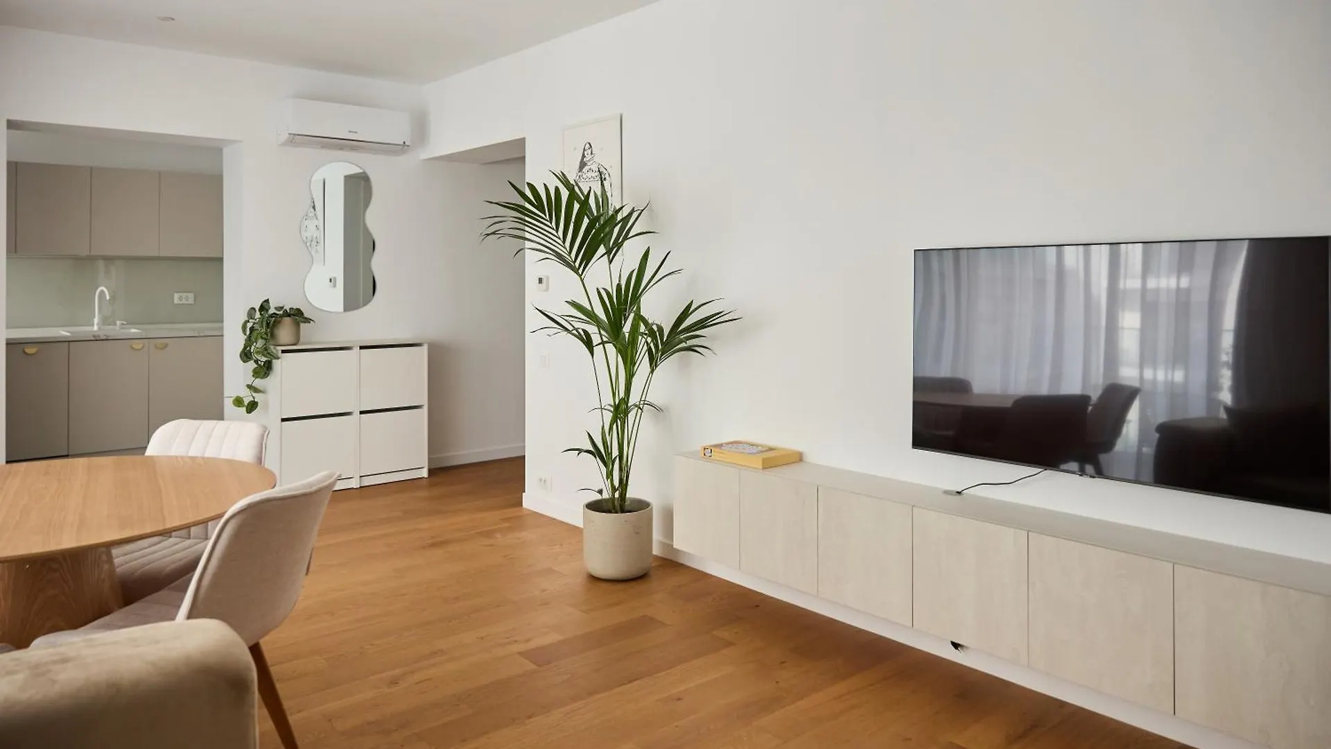 White I One Bedroom Apartment I One Cotroceni Park Bucharest