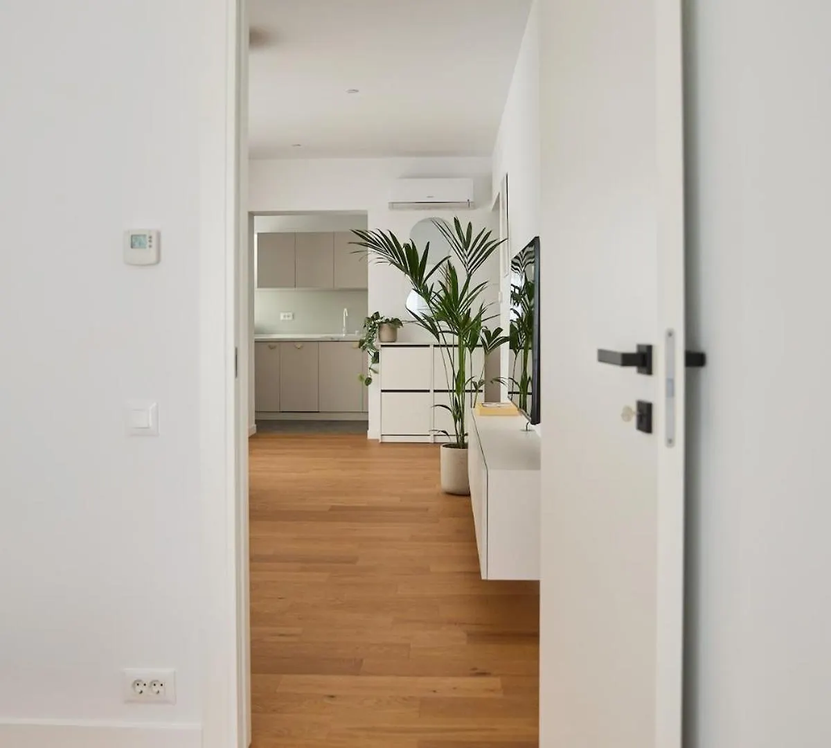 White I One Bedroom Apartment I One Cotroceni Park Bucharest Romania