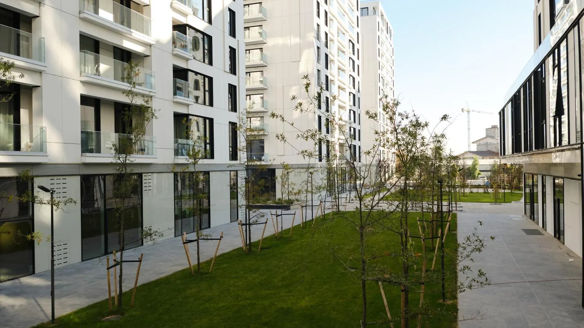White I One Bedroom Apartment I One Cotroceni Park Bucharest
