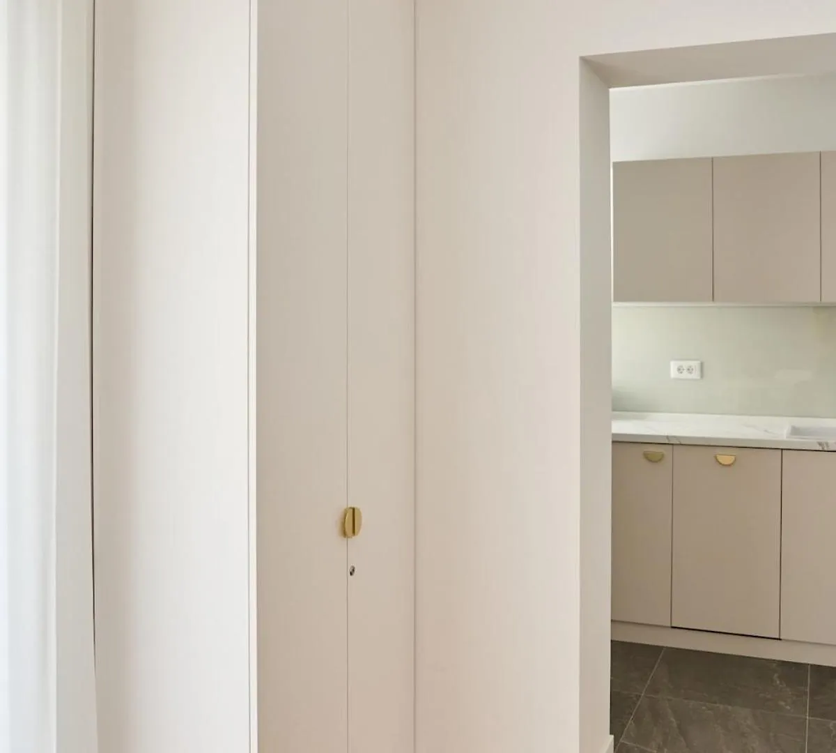 White I One Bedroom Apartment I One Cotroceni Park Bucharest Romania